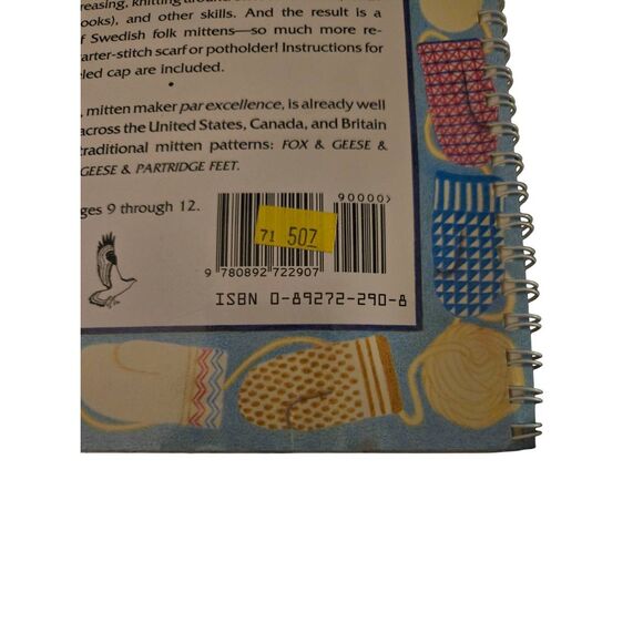 Sunny's mittens learn-to-knit lovikka mittens by Robin Hansen - down east books - Picture 7 of 7